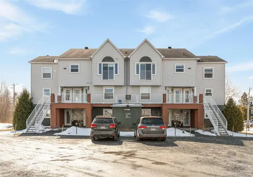 Condo for sale - 2324-464 Place du Village, Magog, J1X6G3