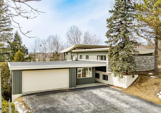 Maison à vendre - 2590-2592 Boul. de Portland, Sherbrooke, J1J 1V7