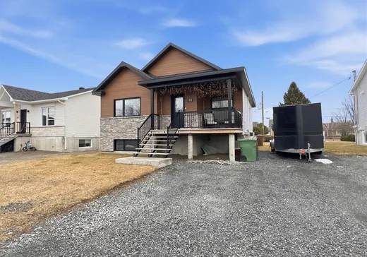 Bungalow à vendre - 110 Rue Maryse-Beaumont, Drummondville, J2A0P2