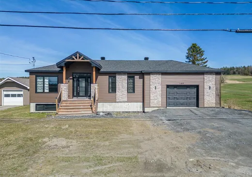 Maison à vendre - 189 Rue de l'Église, Ascot Corner, J0B 1A0