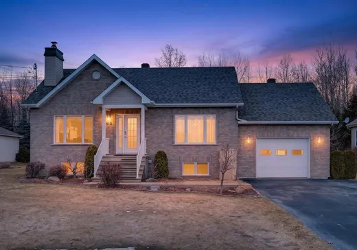 Maison à vendre - 615 Rue Lecavalier, Drummondville, J2B 8A8