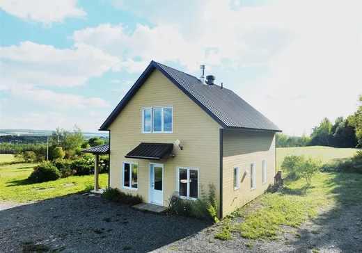 Maison à vendre - 305 3e Rang E., St-Odilon, G0S 3A0