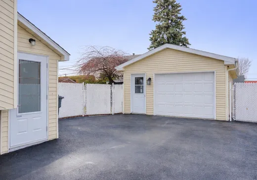 House for sale - 17015 Av. Lussier, Saint-Hyacinthe, J2T 4V9