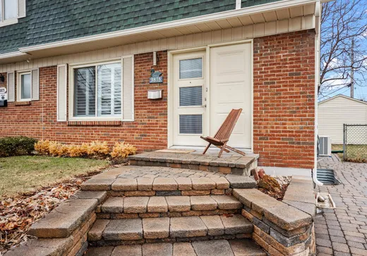 House for sale - 3875 Rue Loiselle, St-Hubert, J3Y 7T5