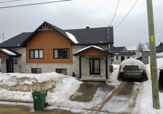 Maison à vendre - 112 Rue Savard, Saint-Basile, G0A 3G0