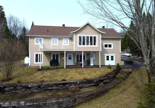 Maison à vendre - 2813 Rue de la Baie-des-Sables, Lac-Mégantic, G6B 1R5