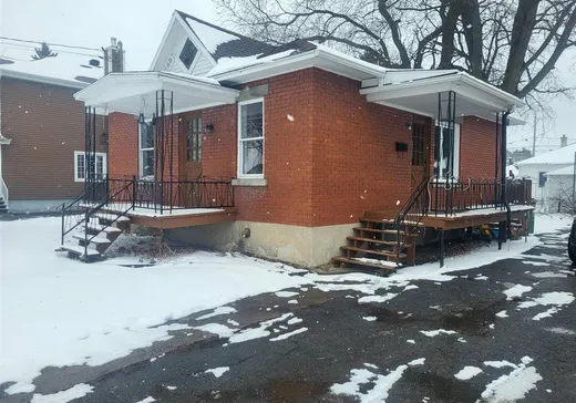 Bungalow à vendre - 11 Rue Desjardins, Victoriaville, G6P2Y9