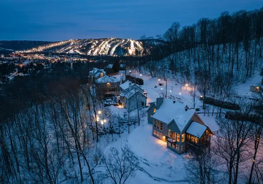 Two or more stories for sale - 21 Ch. Bellevue, Saint-Sauveur, J0R1R7