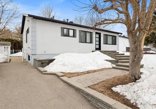 Bungalow for sale - 16 Rue de Donjeux, Lorraine, J6Z3C5