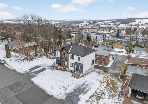 House for sale - 459 Rue Ste-Madeleine, St-Lambert-De-Lauzon, G0S 2W0