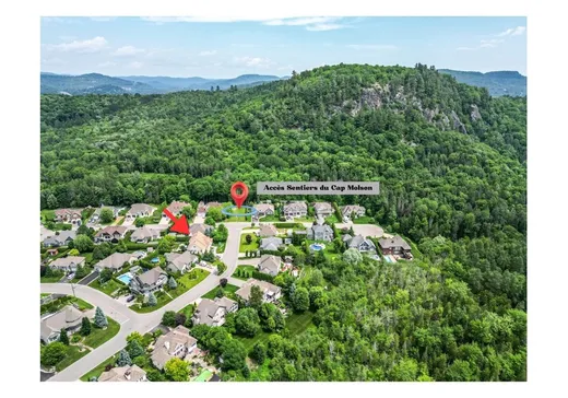 House for sale - 100 Rue St-Pierre E., Saint-Sauveur, J0R 1R4