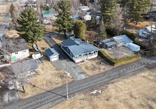 House for sale - 115 Rue Thibodeau, Saint-Félix-de-Kingsey, J0B 2T0