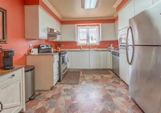 House for sale - 12 Rue Déry, Saint-Christophe-D'Arthabaska, G6R 0G2