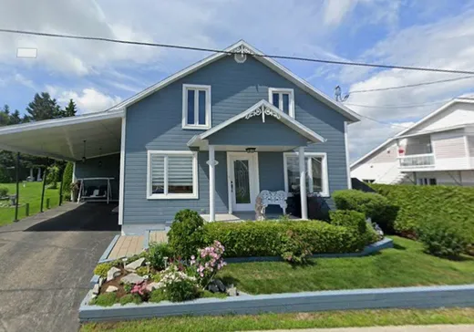 Maison à vendre - 245 Ch. Cartier, Saint-Hilarion, G0A 3V0