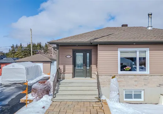 Maison à vendre - 316 Rue Lafontaine, Lac-Etchemin, G0R 1S0