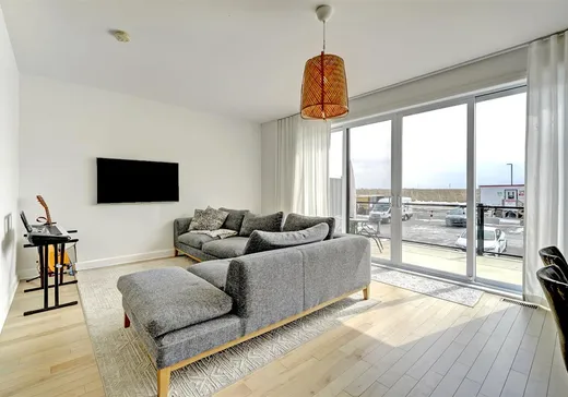 Maison à vendre - 42 Rue des Tilleuls, Candiac, J5R 3X8