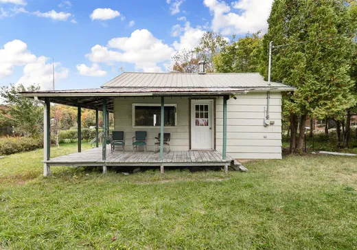 Maison à vendre - 5238 Ch. du Lac-Perreault, St-Ubalde, G0A 4L0