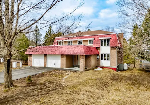 Maison à vendre - 2521 Rue Gamma, Lennoxville, J1M 2H5