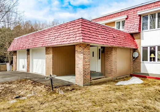 Maison à vendre - 2521 Rue Gamma, Lennoxville, J1M 2H5
