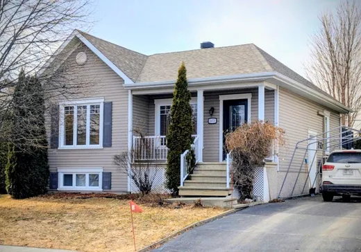 Bungalow for sale - 1475 Rue Paris, Drummondville, J2C8T1