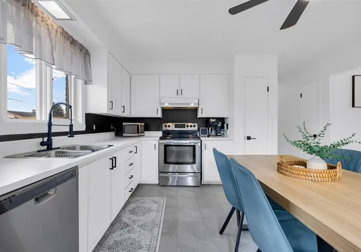 Maison à vendre - 324 Rue Armand-Frappier, Salaberry-de-Valleyfield, J6T 4L8