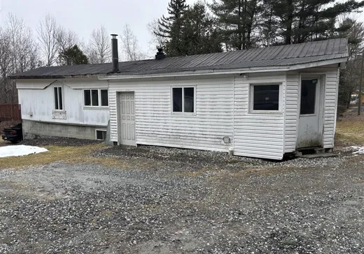 Maison mobile à vendre - 665 Ch. du Bocage, Valcourt, J0E2L1