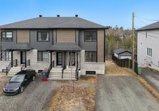 Two or more stories for sale - 3337 Rue Galt O., Sherbrooke, J1K3B9