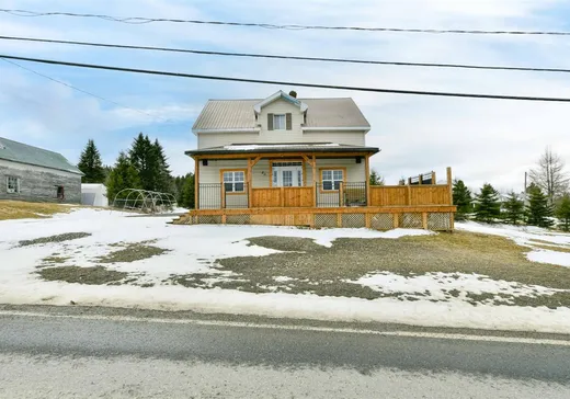 Two or more stories for sale - 55 Rue Principale O., Notre-Dame-Des-Boies, J0B2E0