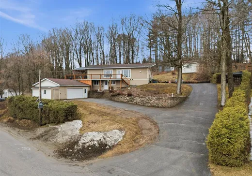 Bungalow à vendre - 31 Rue Greenlay N., Windsor, J1S2K1