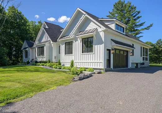 Maison à vendre - 2230 Rue Metcalfe, Saint-Lazare, J7T 2C8