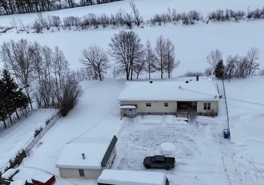 Maison à vendre - 5 Rue Alexis-Harvey, La Croche, G0X 1R0