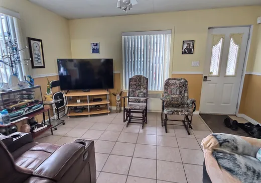 Maison à vendre - 13 Rue St-Pierre E., Matane, G0J 3L0