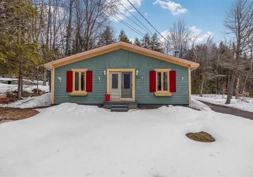 Bungalow à vendre - 117 104e Avenue, St-Hippolyte, J8A2C3