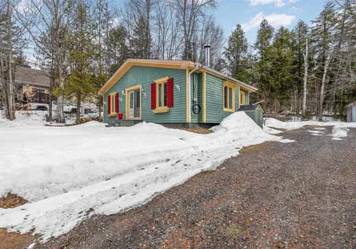 Maison à vendre - 117 104e Avenue, St-Hippolyte, J8A 2C3