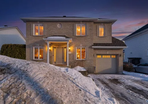 Two or more stories for sale - 1455 Rue Collin, Val-Belair, G3K1H5