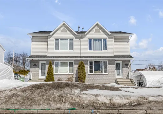 Maison à étages à vendre - 300 Rue Prénoveau, Charlesbourg, G2N2K4