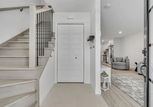 House for sale - 214 Rue Rivet, St-Lambert-De-Lauzon, G0S 2W0