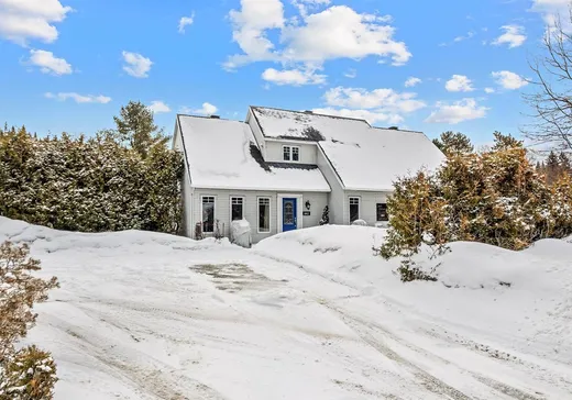 Maison à vendre - 662 Boul. du Lac, Charlesbourg, G2M 0C9