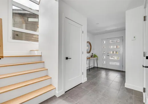 Maison à vendre - 12 Ch. des Arbrisseaux, Lac-Beauport, G3B 2N7