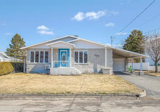 Bungalow for sale - 1604 Av. Marcoux, Plessisville, G6L1Y8