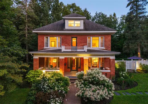 Maison à vendre - 27 Rue Clough, Sherbrooke, J1N 1W1