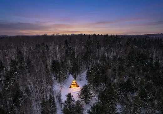 Bungalow à vendre - 327 Route Principale, Val-des-Monts, J8N4B7