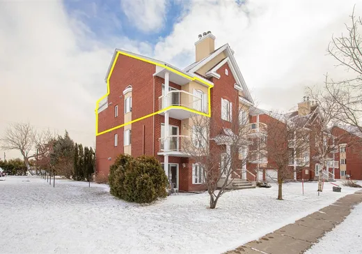Condo à vendre - 378 Rue du Golf, Mont-Saint-Hilaire, J3H 6A9