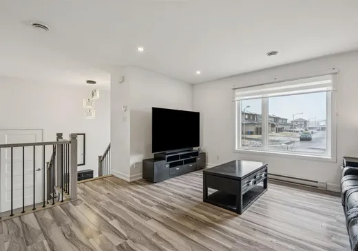 House for sale - 716 Rue du Quatrain, Salaberry-de-Valleyfield, J6S 0N5