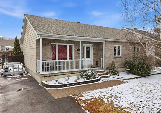 Bungalow à vendre - 8 Rue Paul-Brasseur, Rigaud, J0P1P0