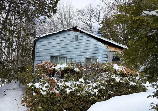 Bungalow for sale - 49 Ch. Bellevue, Ste-Anne-Des-Lacs, J0R1B0