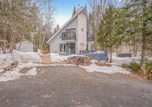 House for sale - 695 Rue des Perce-Neige, Sainte-Adèle, J8B 3A7