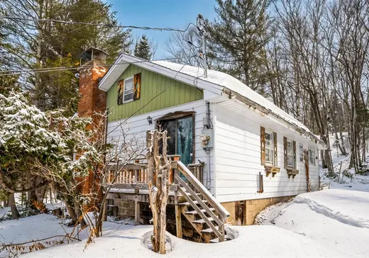 House for sale - 1647 Ch. de la Baie-du-Lac, Saint-Sauveur, J0R 1R1