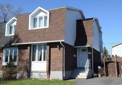 Maison à vendre - 7615 Av. Trahan, Brossard, J4W 3C5