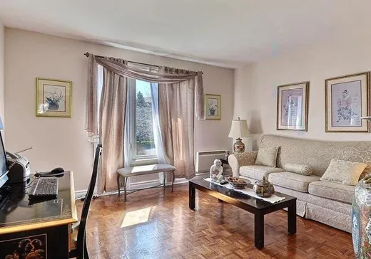 Maison à vendre - 7615 Av. Trahan, Brossard, J4W 3C5